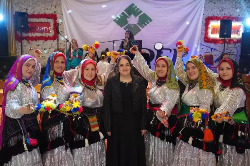 DAĞDERin 40. yılında kadınlardan eğitime ve kültüre güçlü destek