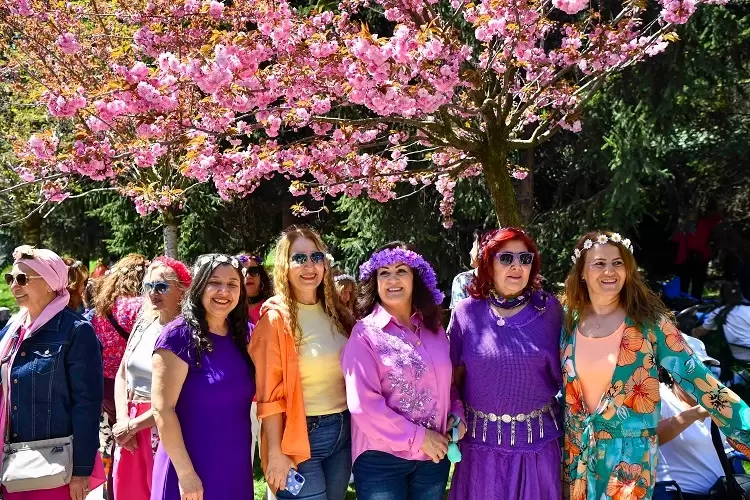 Ankaralı kadınlar baharı Sakura Şenliğiyle karşıladı