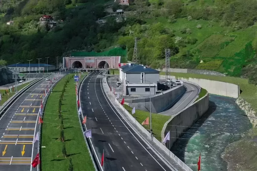 Zigana Tüneli seyahat süresi 20 dakika kısaldı