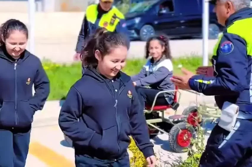 Jandarmadan Trafik Haftasında farkındalık hamlesi