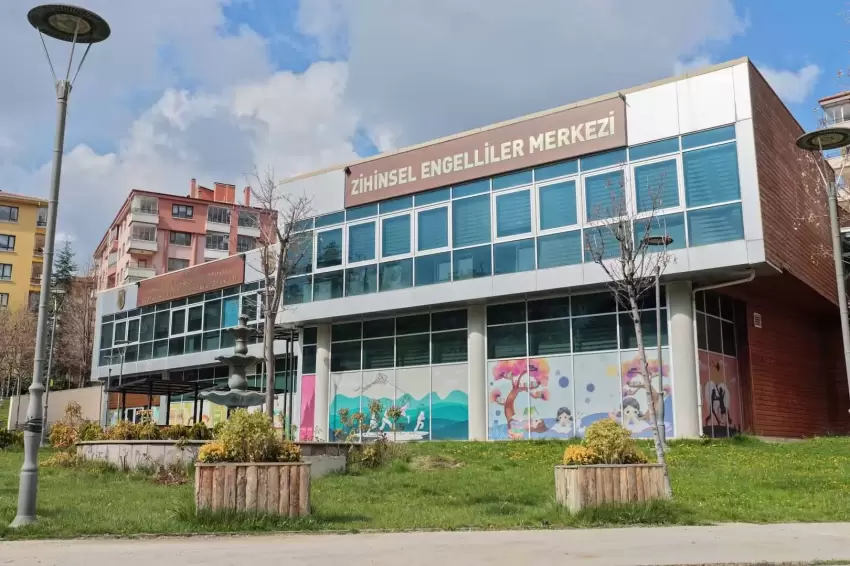 Ankarada özel gereksinimli çocuklara destek