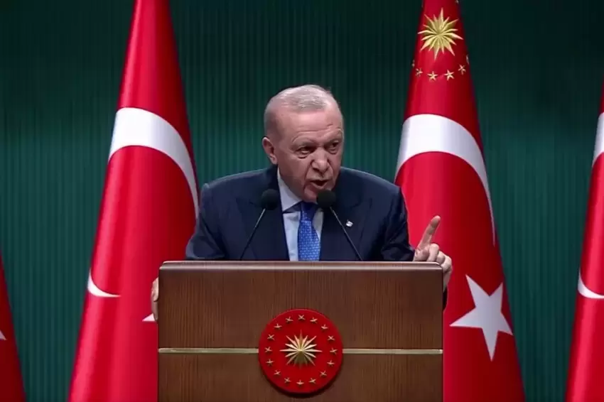 Kabine sonrası kritik açıklamalar... İhracatta rekor, Avrupa yol ayrımında, bayram tatili 9 gün oldu