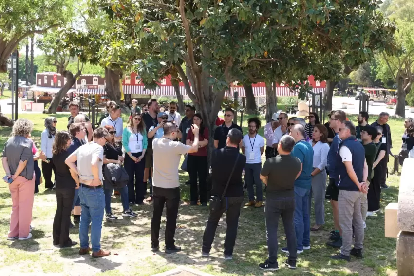 Antalya Büyükşehirden kentsel ormancılıkta uluslararası tanıtım