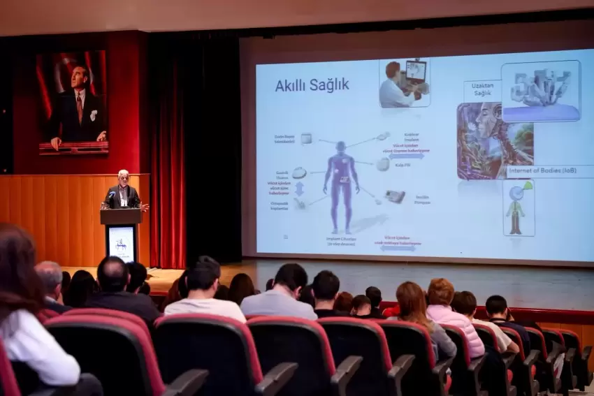 Dokuz Eylülde dijitalleşme ve ulusal güvenlik konuşuldu