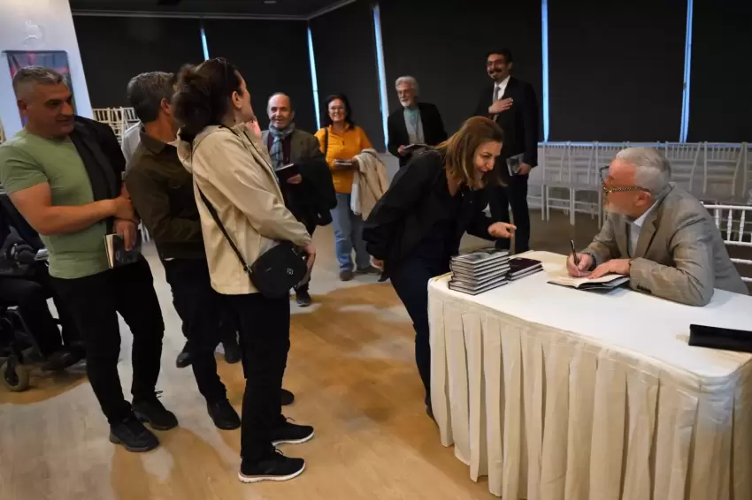 İzmir Bornovada şiir ve hakikat buluşması