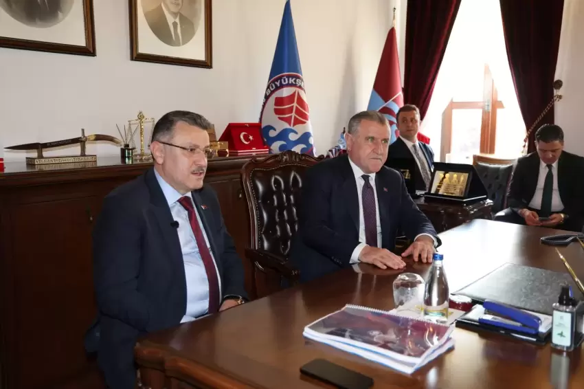 Trabzonda spor yatırımları ve projeler masaya yatırıldı