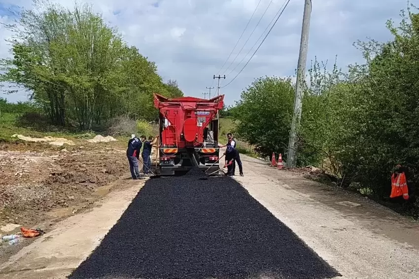 Kocaeli İzmitte üstyapı çalışmaları sürüyor