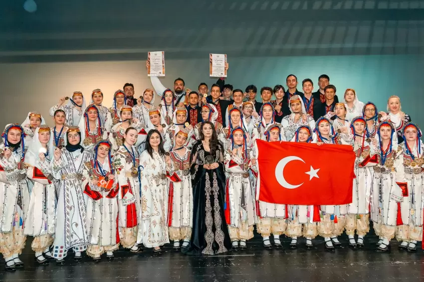 Konya Selçuklu Güzel Sanatlar Lisesi Avrupada ödül aldı