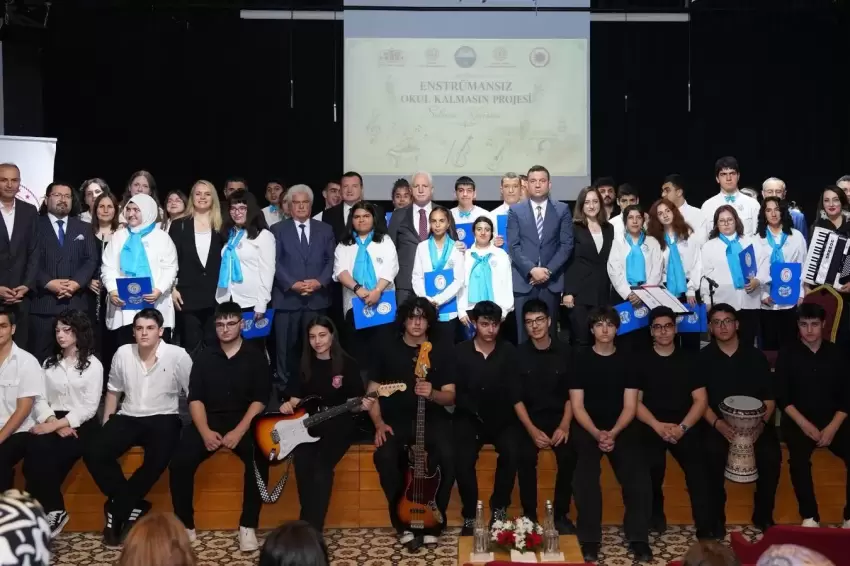 İstanbulda Enstrümansız Okul Kalmasın projesi büyüyor