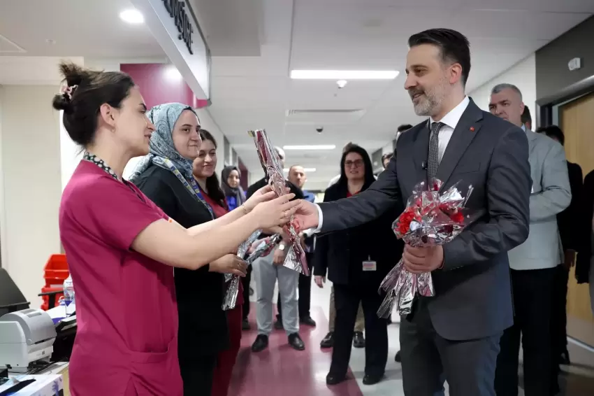 Bursa Büyükşehirden sağlık emekçilerine anlamlı ziyaret