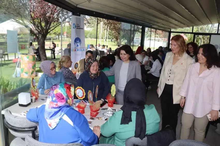 İzmitte özel gereksinimli bireyler aileleriyle buluştu