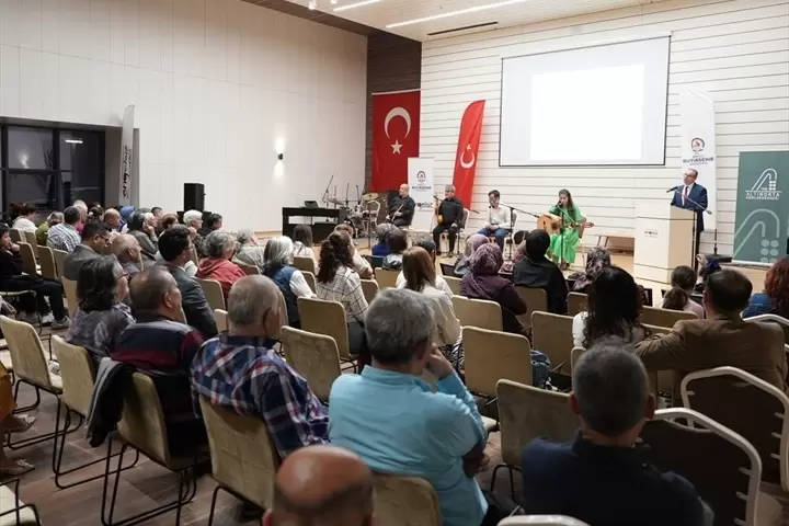 Denizlide engelsiz sanat gecesi