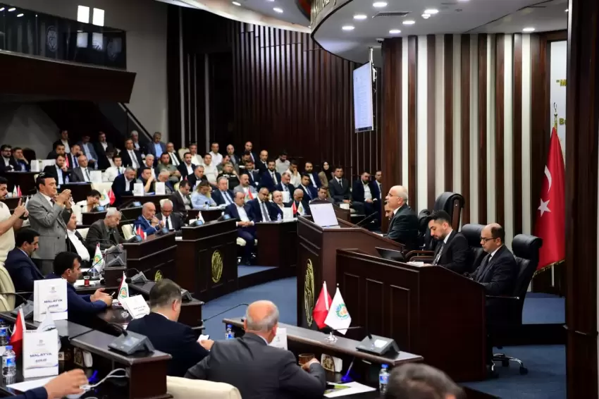 Başkan Er: Geleceğin Malatyasını inşa ediyoruz