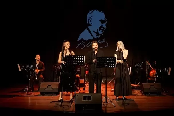İstanbul Maltepede ‘Emek Şarkıları konseri