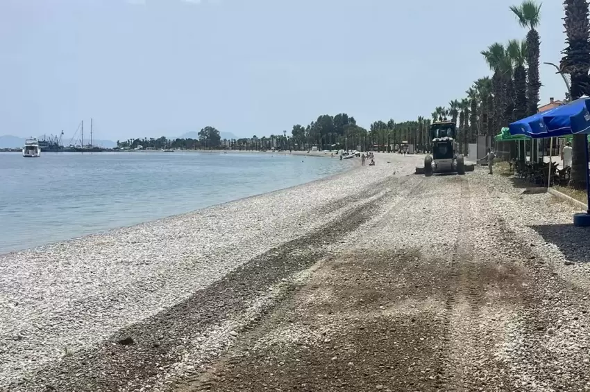 Muğla Milasta belediye ekipleri şehrin dört bir yanında