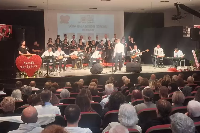 Edirne Keşanda türkü dolu gece
