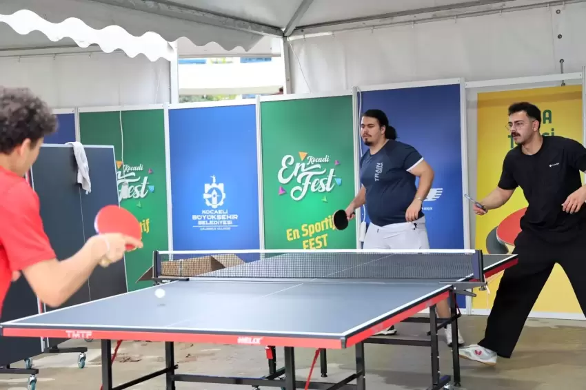 Kocaelide gençliğin enerjisi EnFest heyecanıyla buluştu