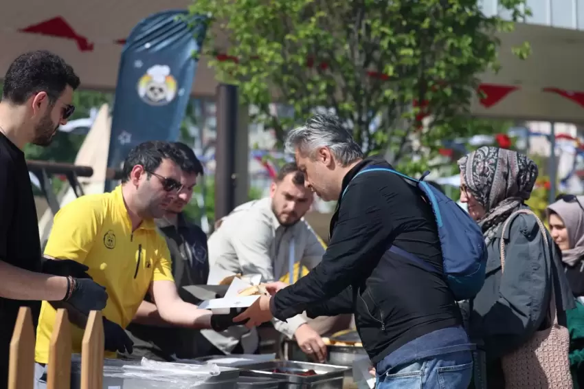 EnFestte gençler ‘Ayı Yemeğine tam not verdi