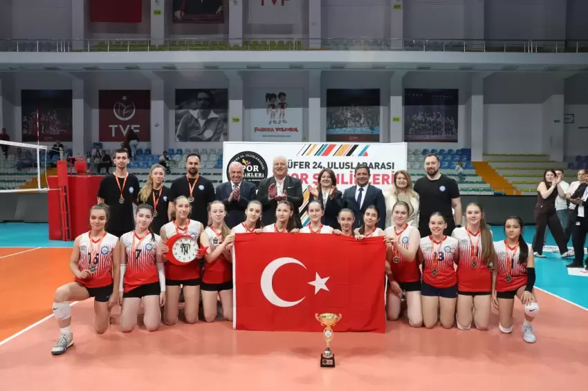 Bursa Nilüfer Spor Şenlikleri ‘Kardeş Kentler Turnuvası ile sona erdi