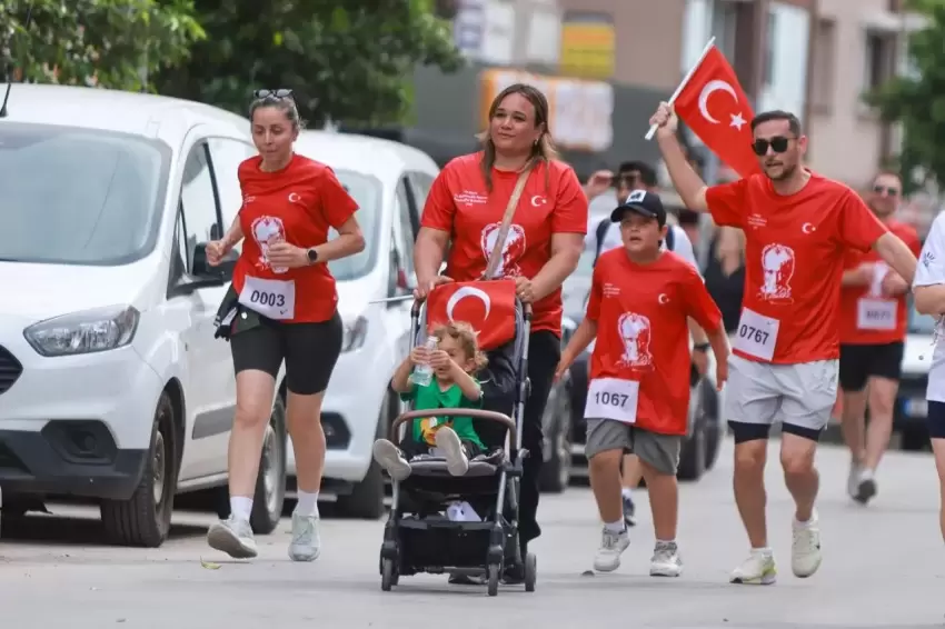 Karabağlar Atası için koştu