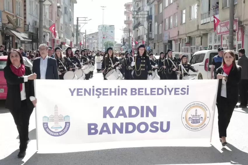 Bursada Yenişehir Belediyesi Kadın Bando Takımı kuruldu