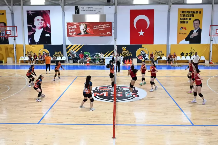 Gençlerin bayramı Mersinde turnuvalarıyla taçlandı