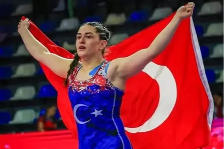 Trakyanın gururu Kıymet Rümeysa Tezcan Avrupa Şampiyonu oldu
