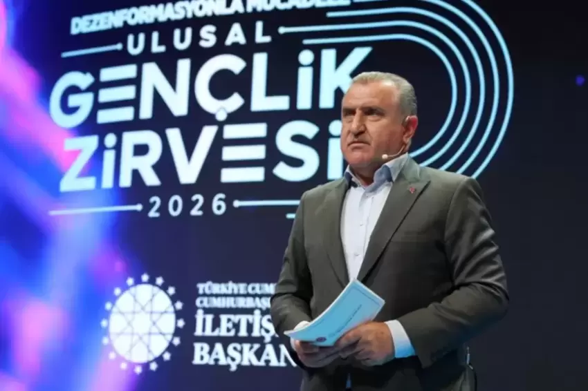 Bakan Baktan gençlere dezenformasyon uyarısı