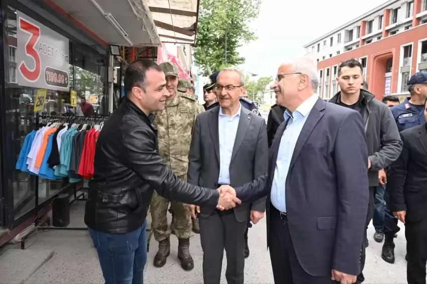 Malatyada deprem sonrası yerinde Başkan Erden geçmiş olsun ziyareti