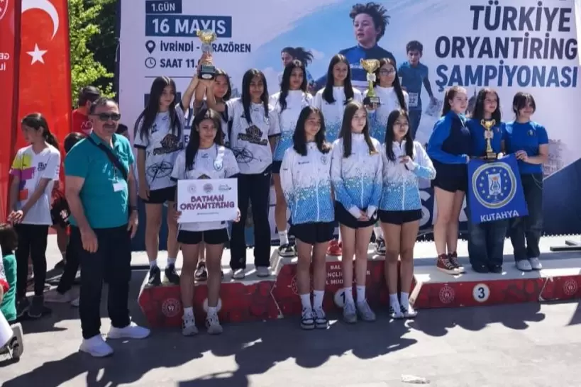 Kütahya Belediyespor U14 Oryantiringde Türkiye üçüncüsü