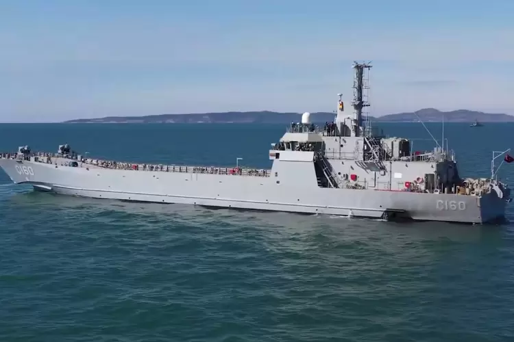 Yeni tip çıkarma gemisinde ikinci teslimat... Ç-160 Deniz Kuvvetleri envanterinde