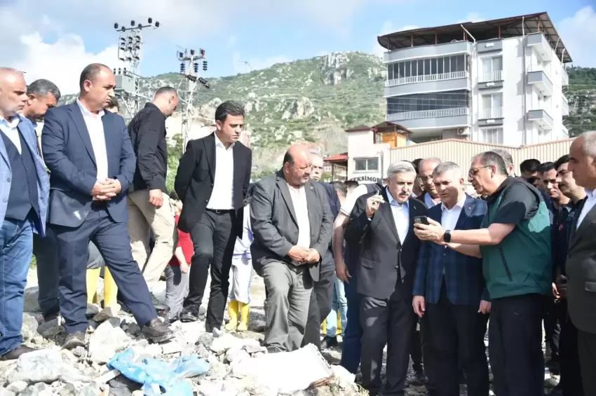 Hüseyin Yayman Hatayda sel bölgesinde incelemelerde bulundu