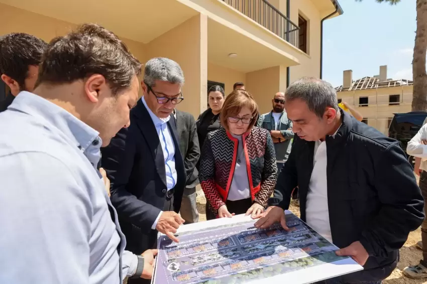 Gaziantepte TCDD lojmanlarının restorasyonuna yakın mercek
