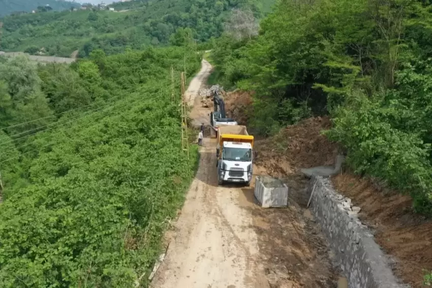 Orduda Kovancıya taş duvar önlemi