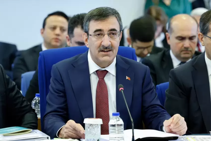 Cevdet Yılmaz: İşsizlik 36 aydır tek hanede