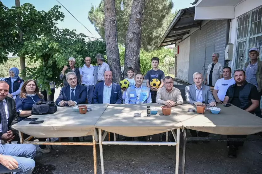 Balıkesirde Başkan Akından 1 günde 12 mahalleye ziyaret