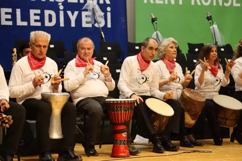 Bursada Engelliler Meclisinden Yaza Merhaba konseri