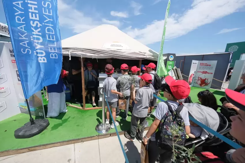 Sıfır Atık Festivalinde Sakarya standına yoğun ilgi