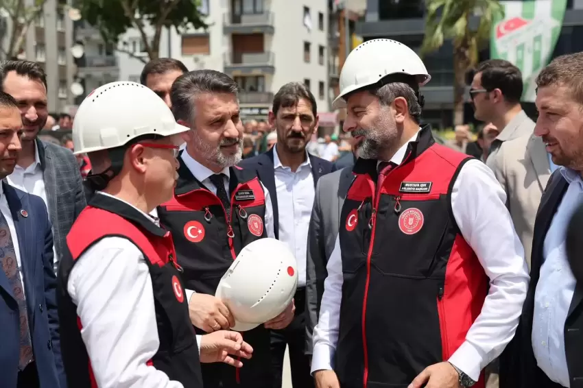 Bursa Büyükşehirden Gürsuya çıkarma