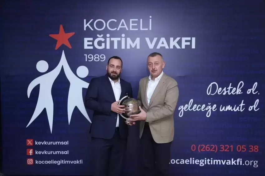 Başkan Büyükakın, KEVi ziyaret etti