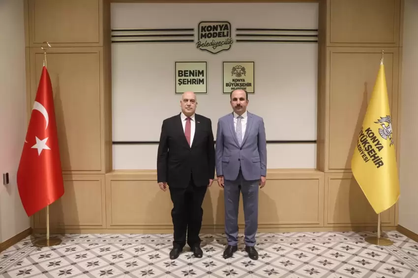 Filistin Büyükelçisi Konyada Başkan Altayla buluştu