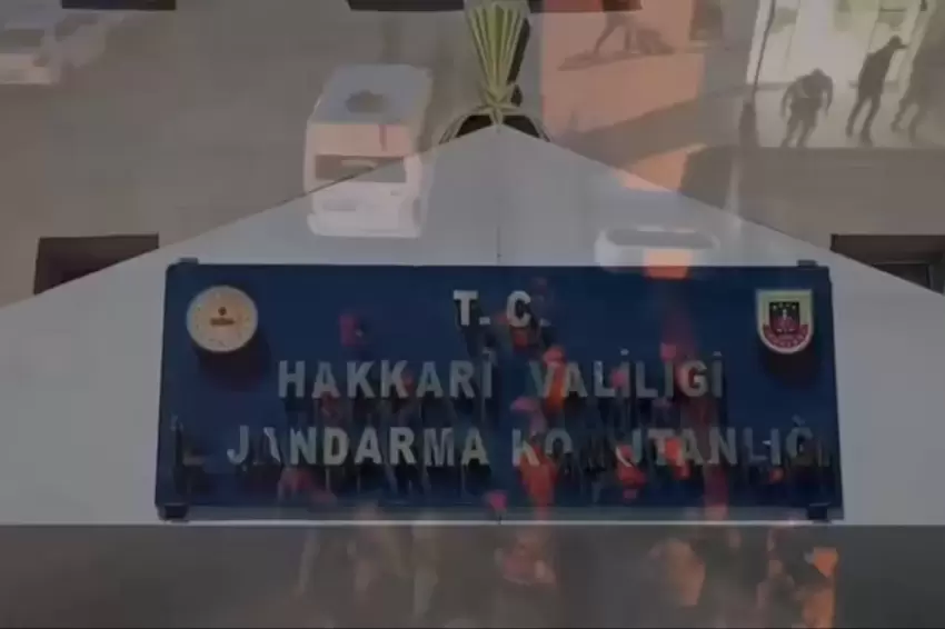 Hakkaride JİHA destekli uyuşturucu avı 626 kilogram uyuşturucu ele geçirildi