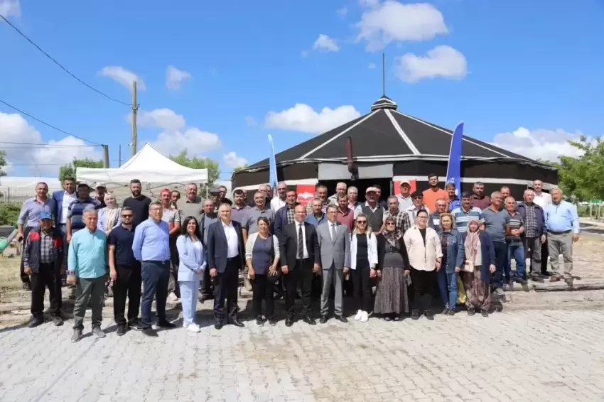 Eskişehir ve Seyitgaziden üreticilere damızlık koç desteği