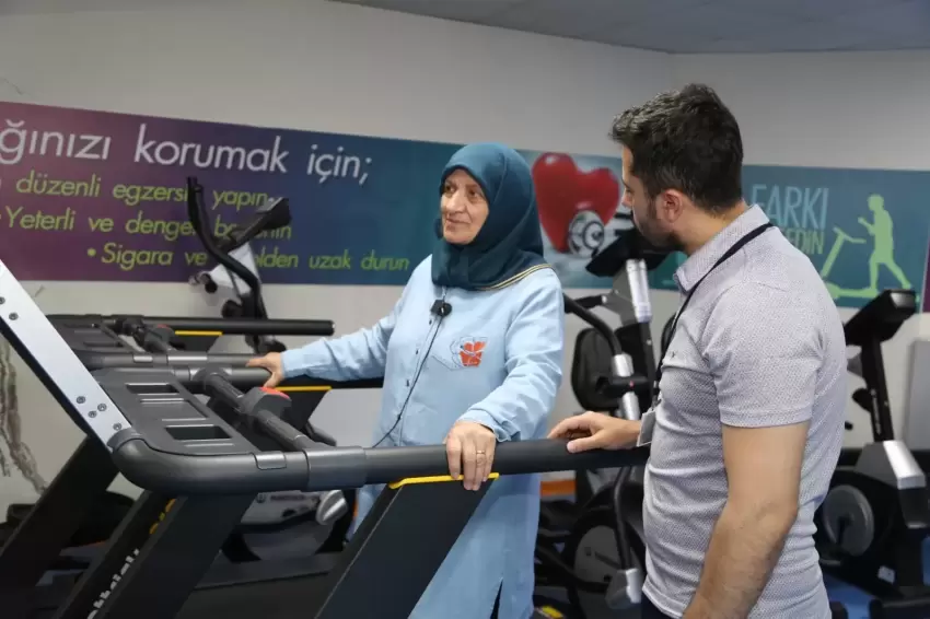 Erzurumda +80 yaşa sağlıklı yaşam bilgilendirmesi