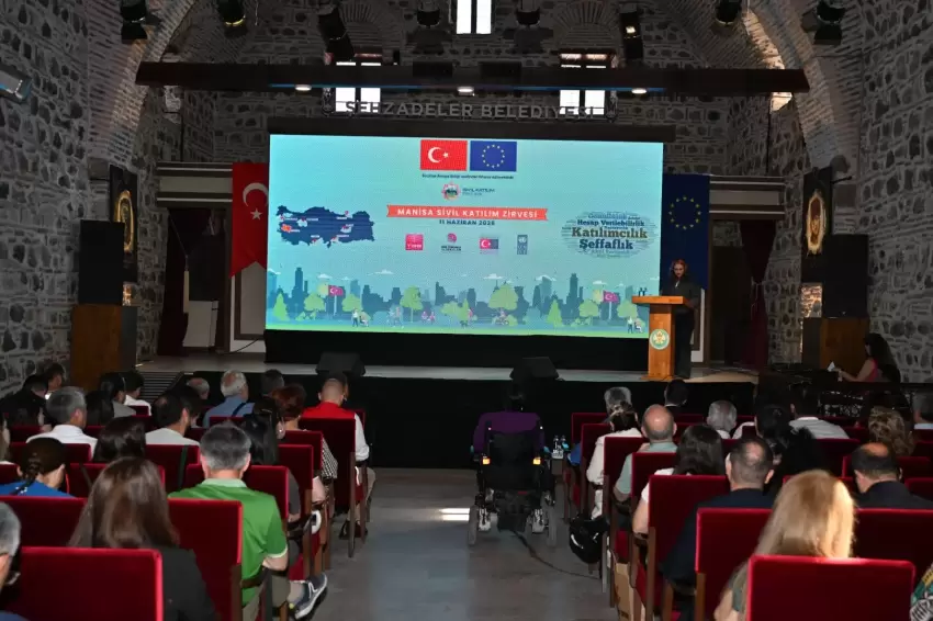 Manisada Sivil Katılım Zirvesi düzenlendi