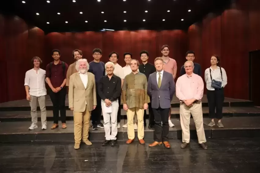 Eskişehirde dört genç orkestra şefi finale yükseldi