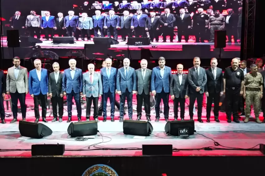 Mardin Yeşilli Uluslararası Kültür Sanat ve Kiraz Festivalinin 18incisi Başladı