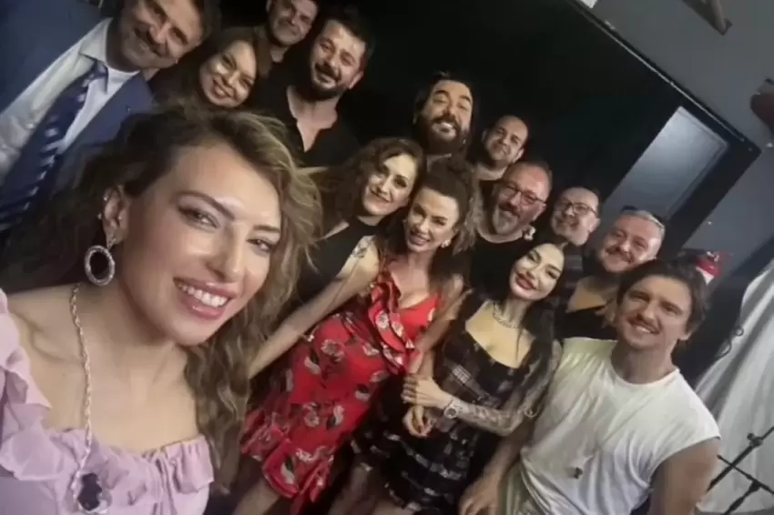 Bursalı sanatçılar iyilik için birlikte sahne aldı
