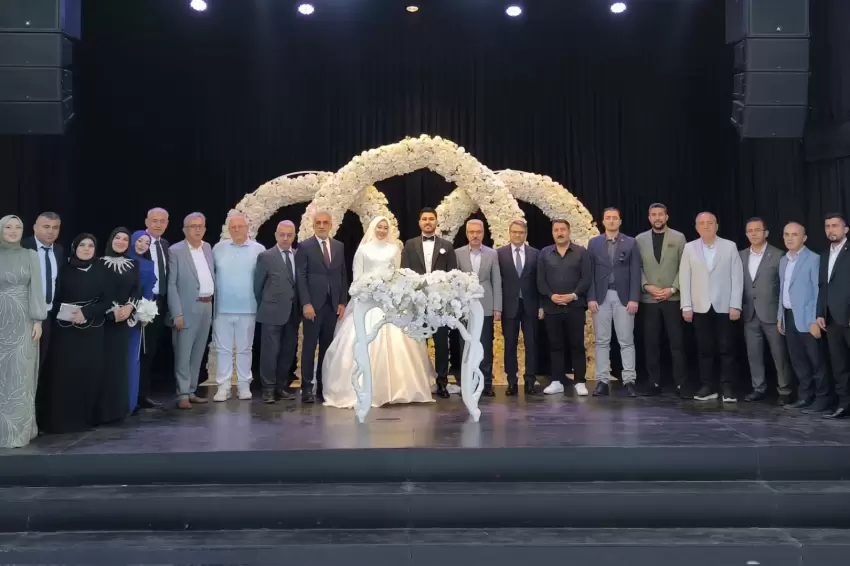 Şirin ve Ekmekci ailelerinin mutlu günü