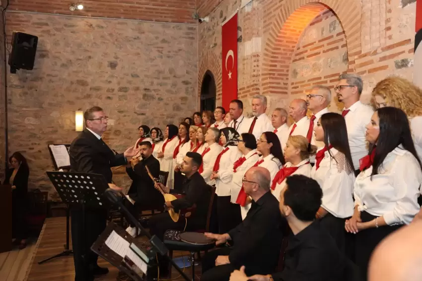 Osmangazide THM Topluluğundan dönem sonu konseri